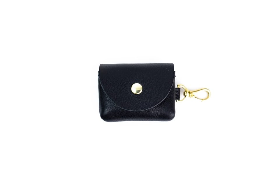 Airpod Case - Black Leather