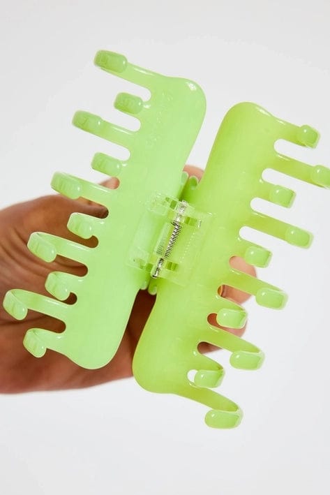 Small Jojo Claw - Honeydew