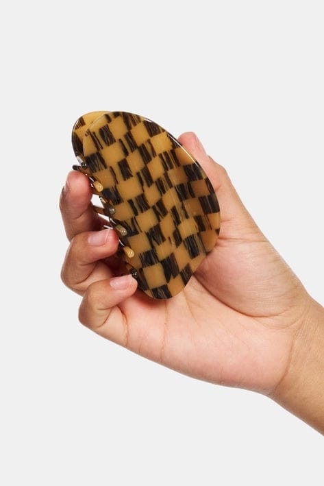 Checker Claw - Mocha