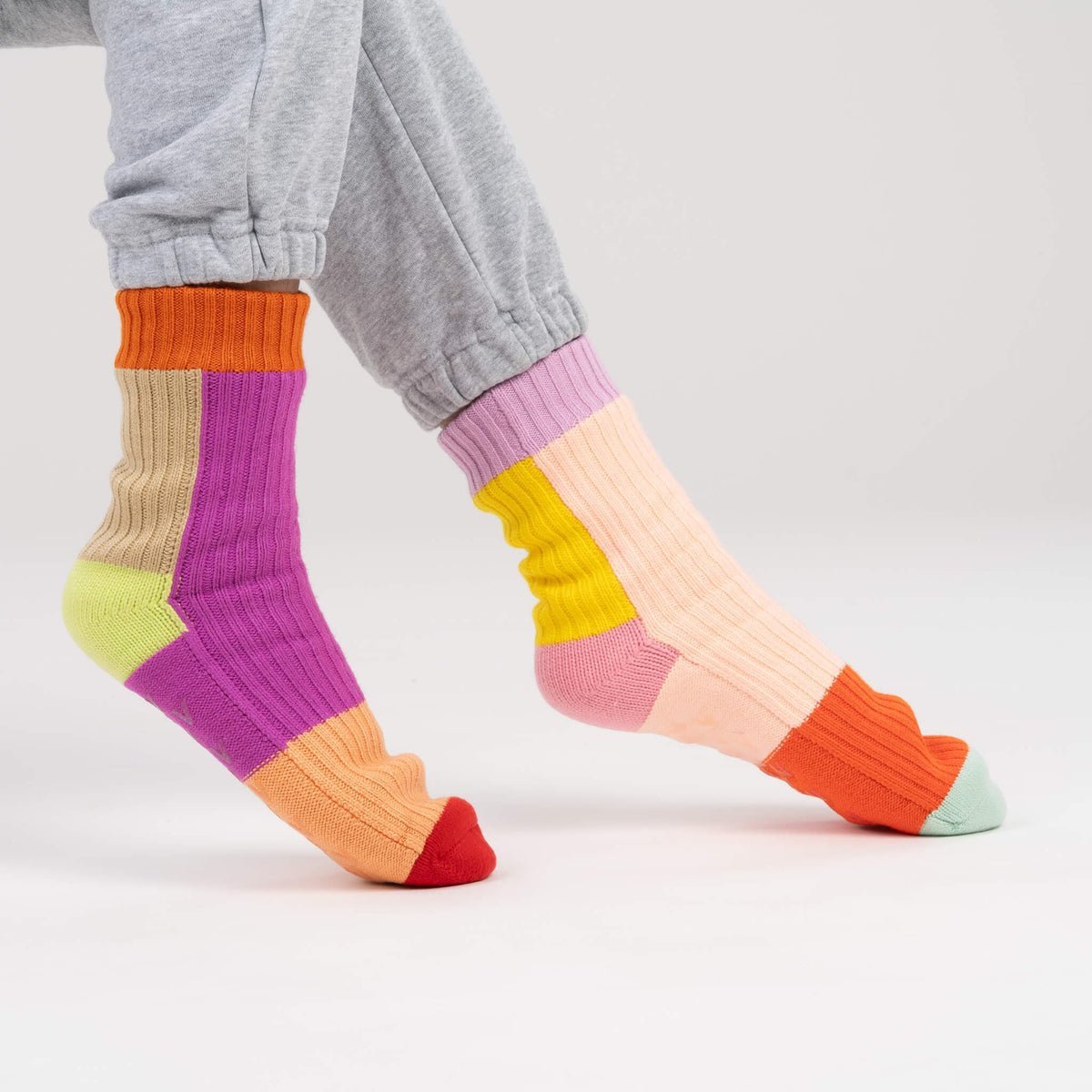 Mismatch House Socks - Pink
