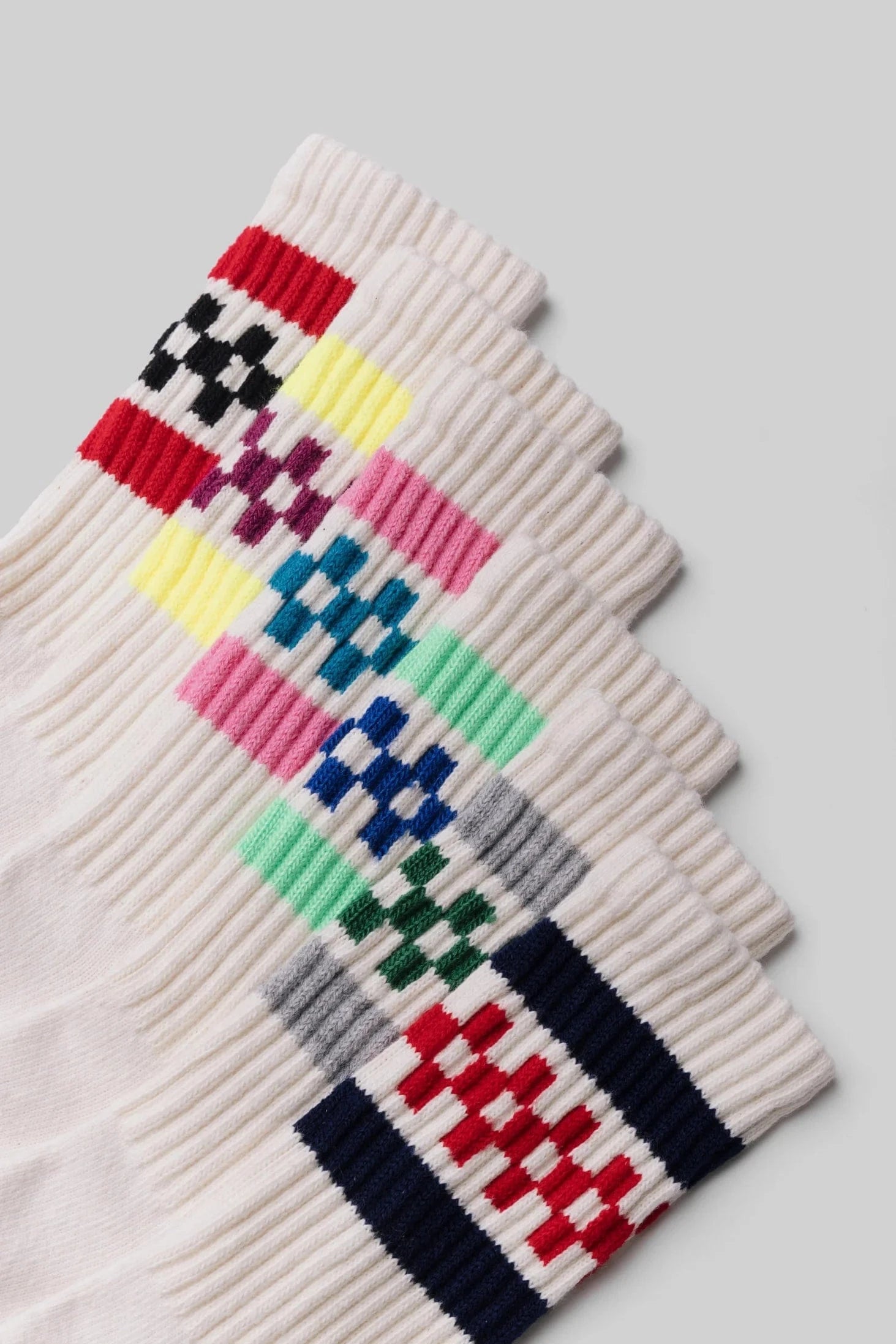 Retro Check Crew - Tile / Pink