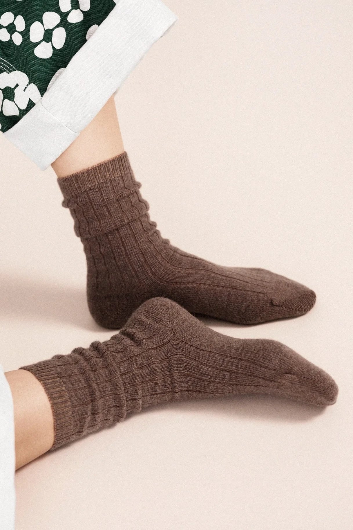 Italia Cashmere Cozy Rib Crew - Llama