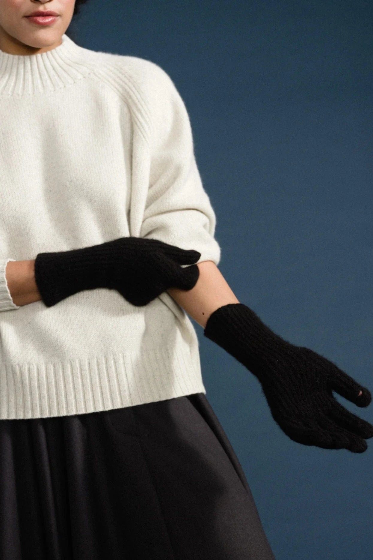 Cashmere Ribbed Gloves - Black