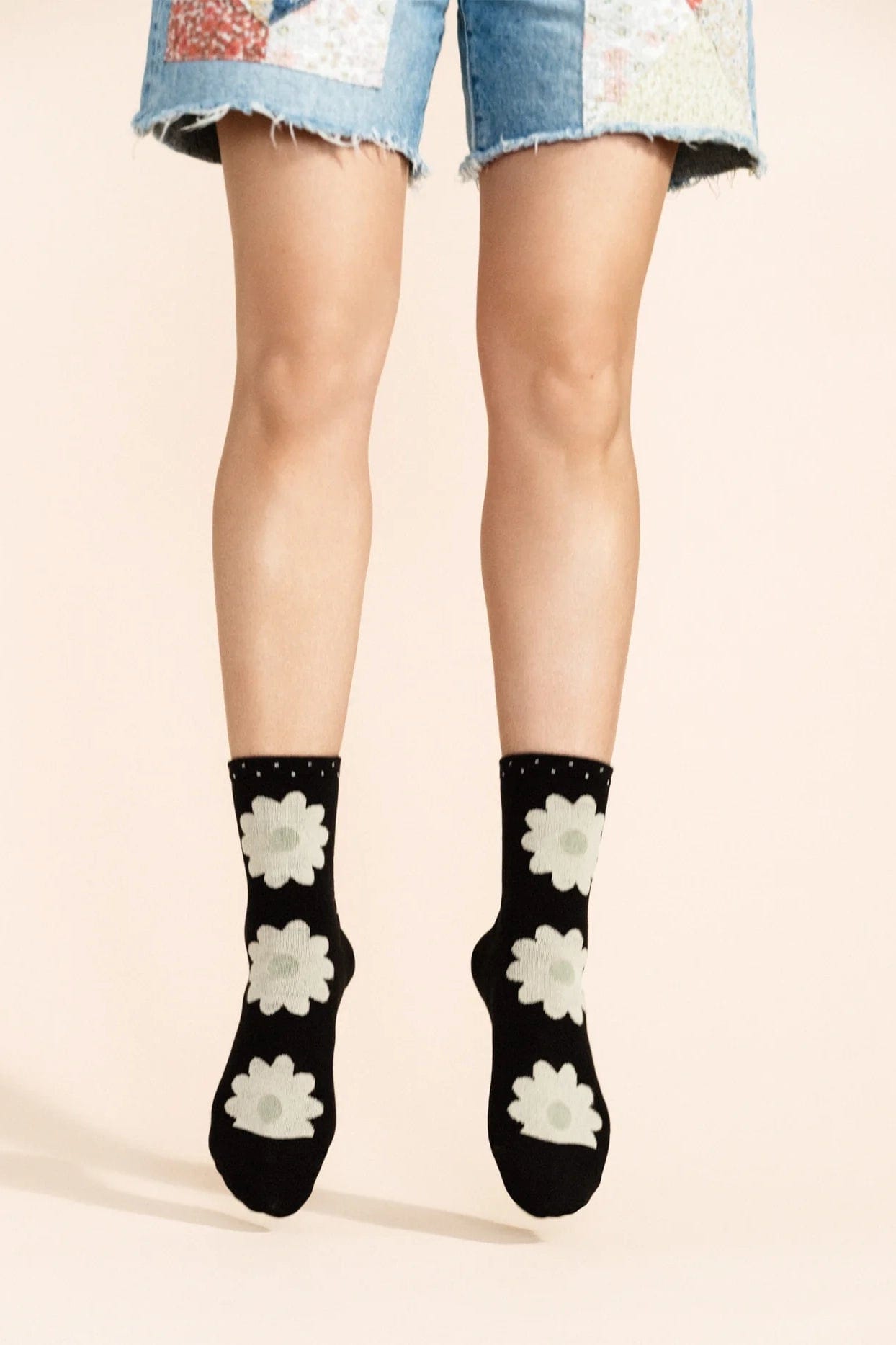 Blooming Daisy Crew - Black