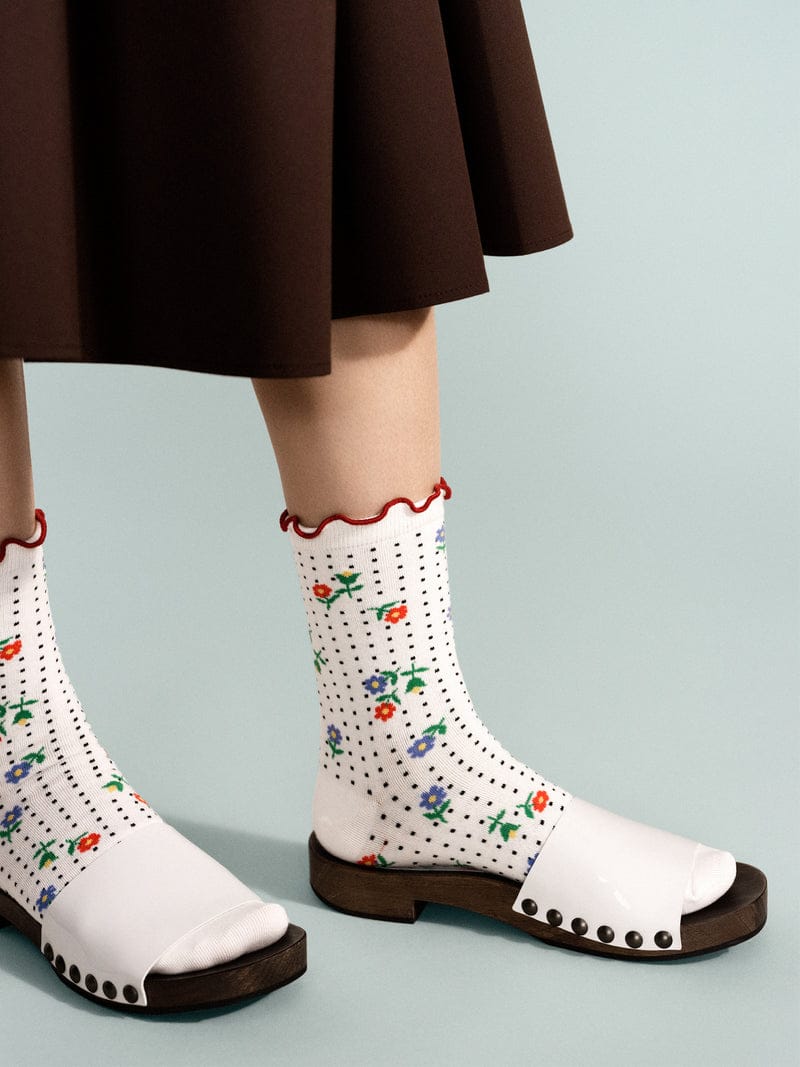 Dottie Floral Crew - White