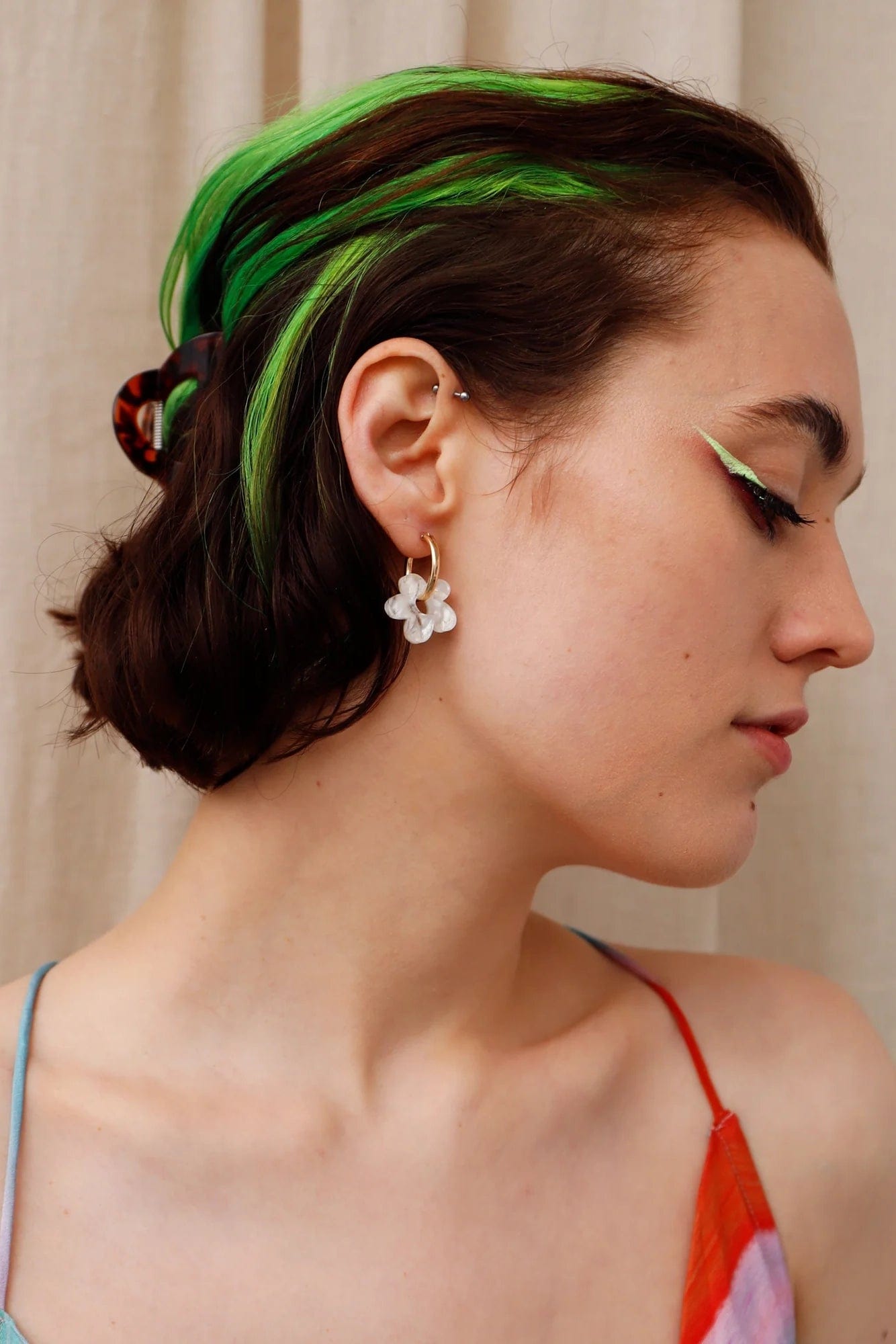Nina Hoops - Off White