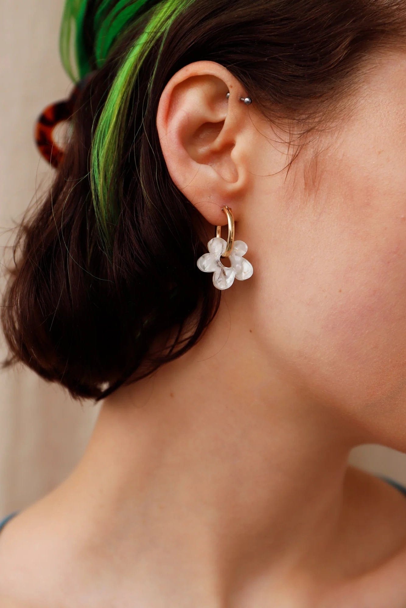 Nina Hoops - Off White