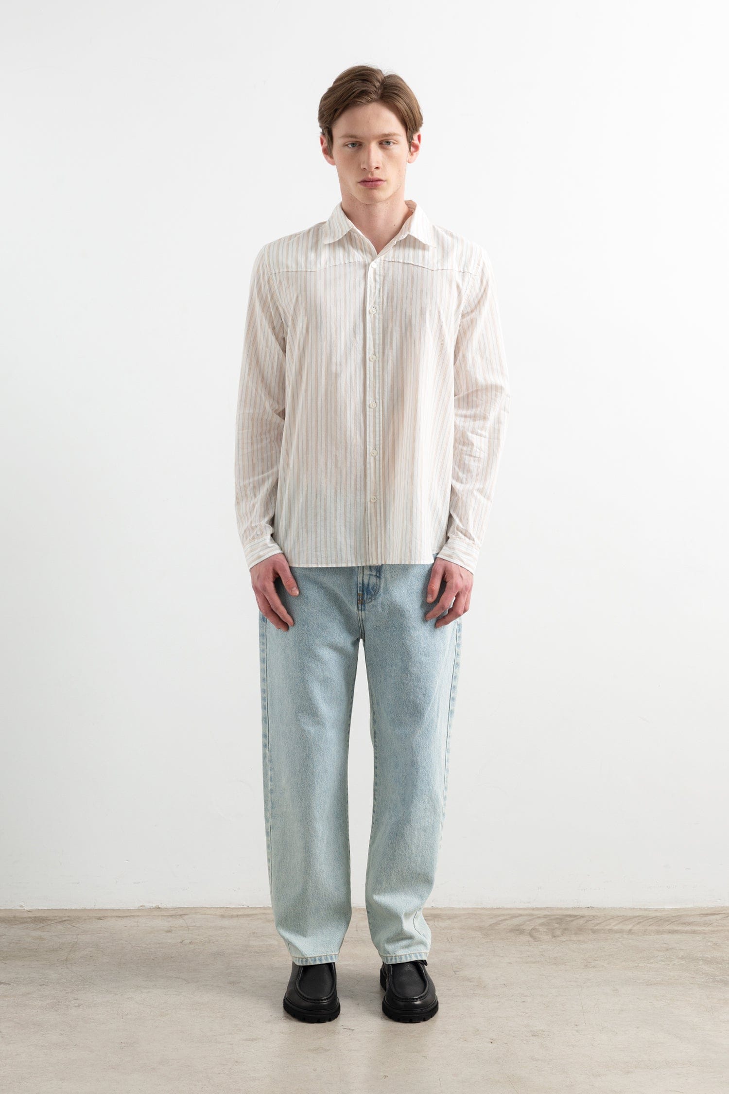 Avail Pants - Bleached Denim