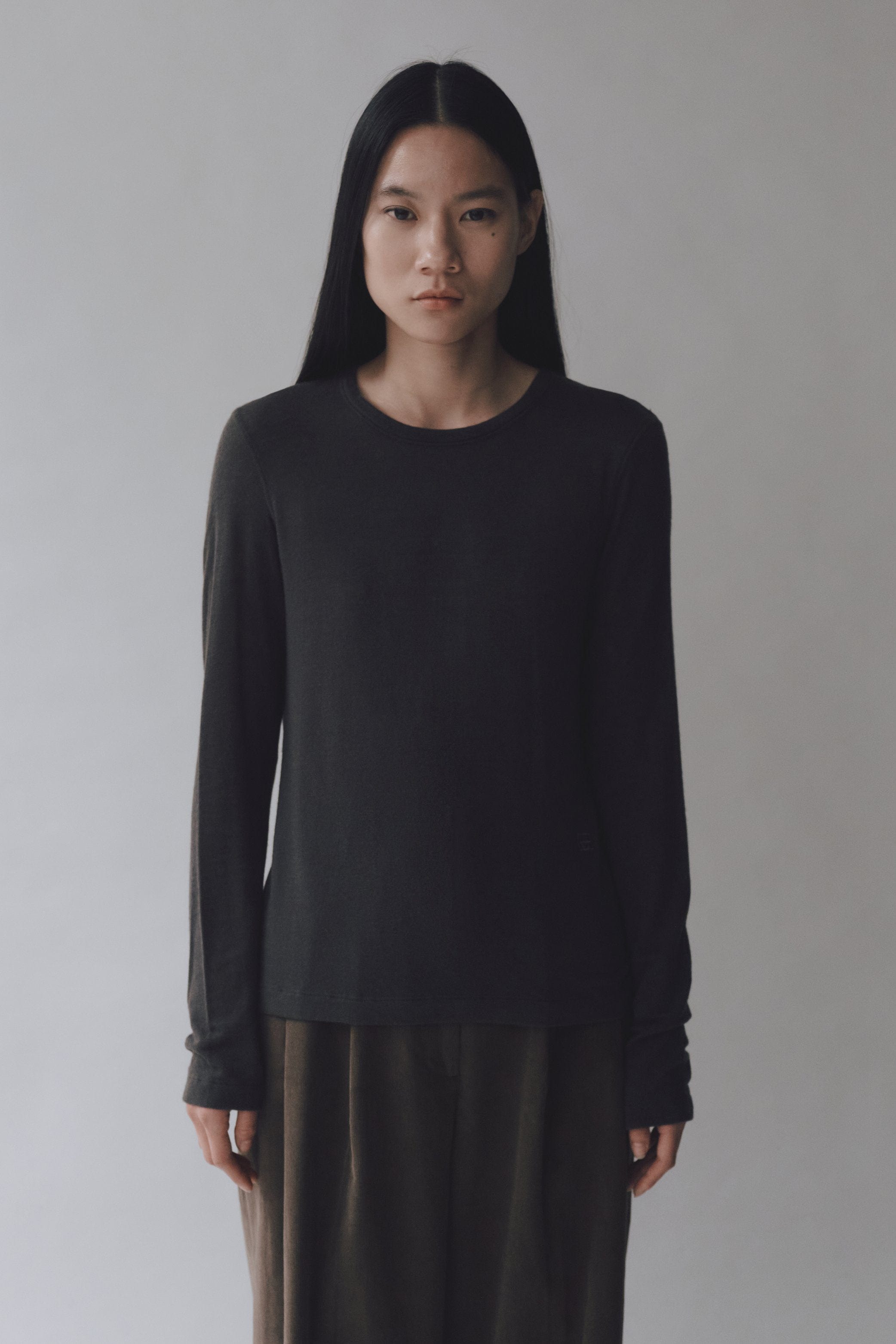 Wool Tencel Crew Neck - Charcoal