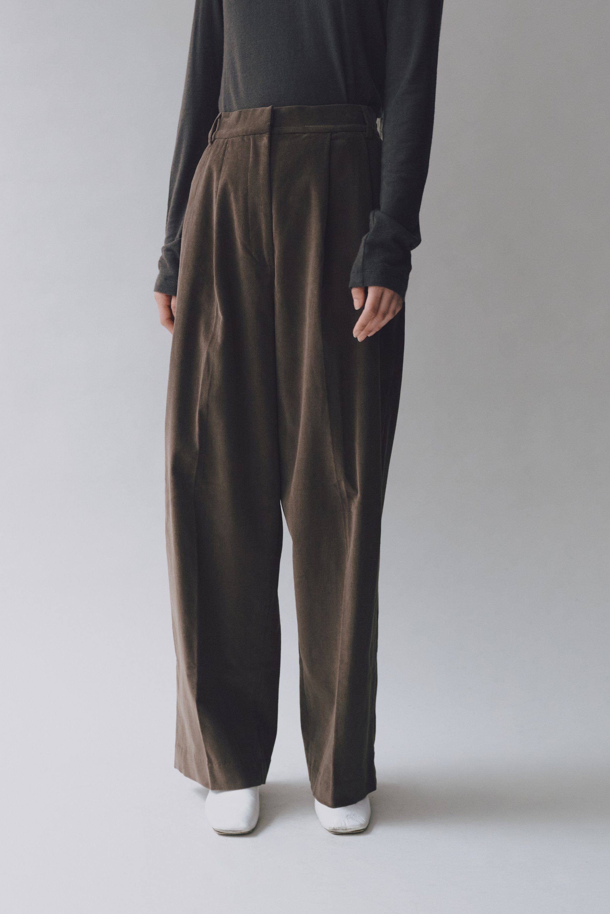 Thin Corduroy Wide Leg - Light Brown