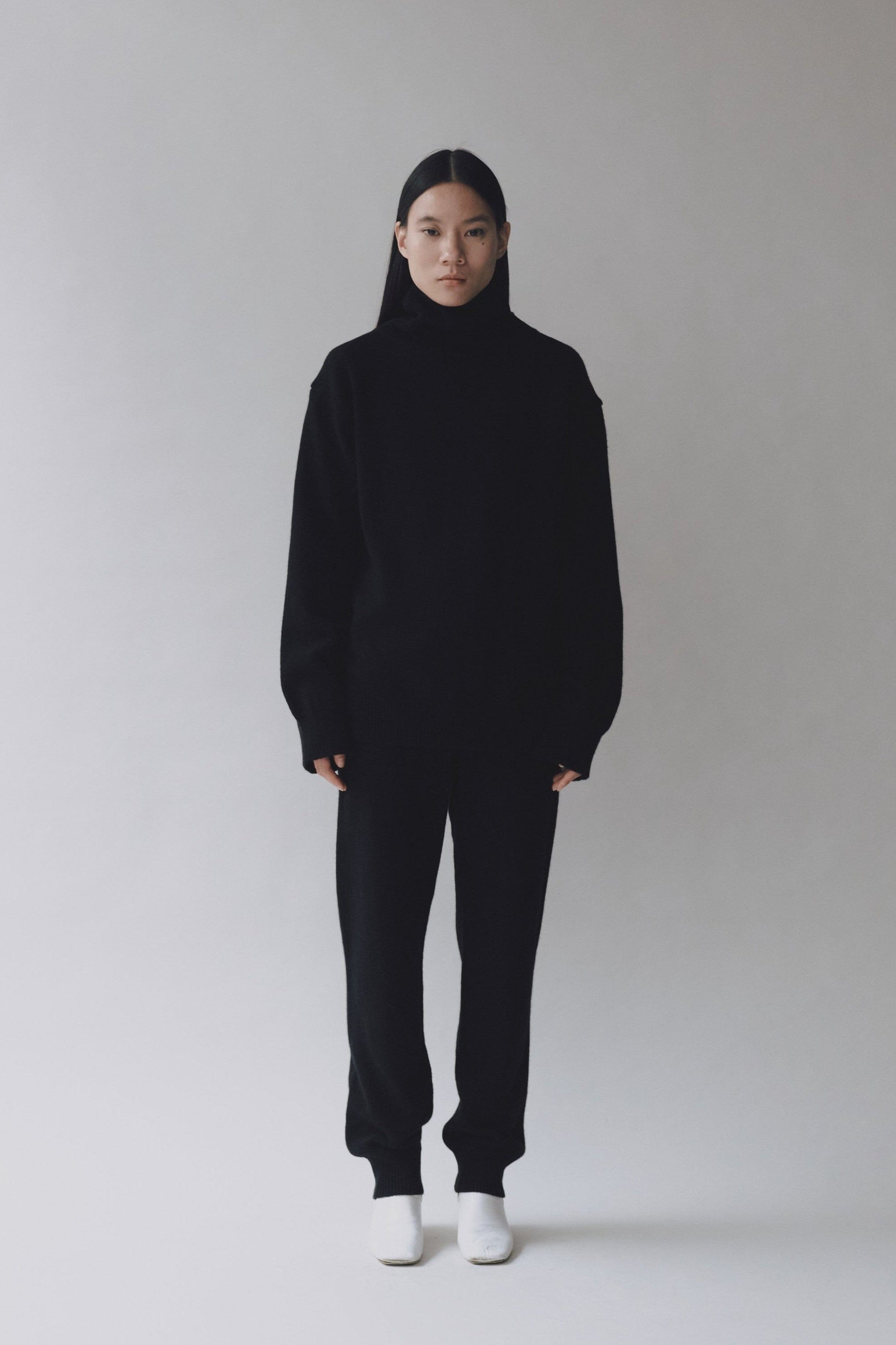 Cashmere Blend Knit Pant - Black