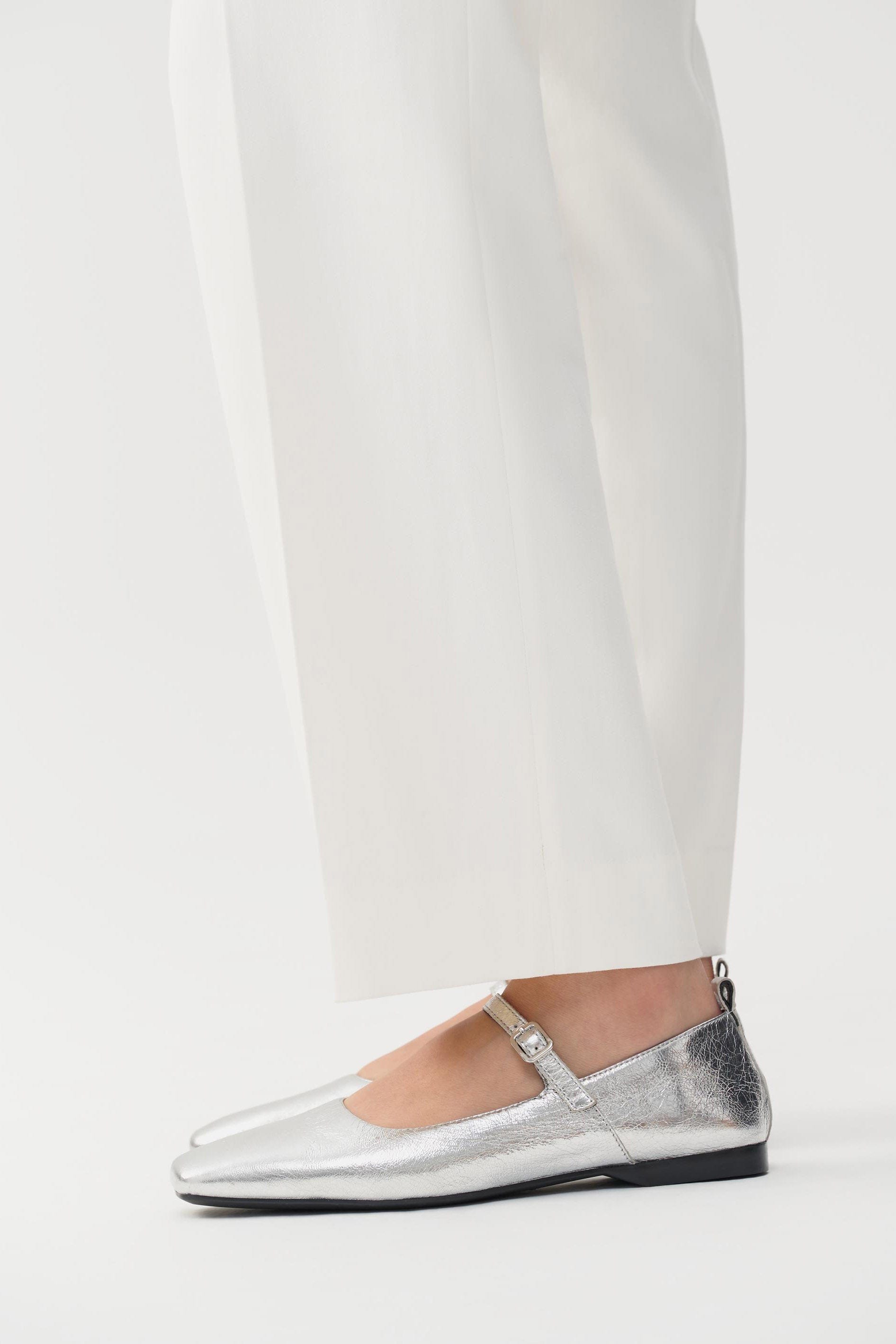 Delia Mary Jane Flat - Silver