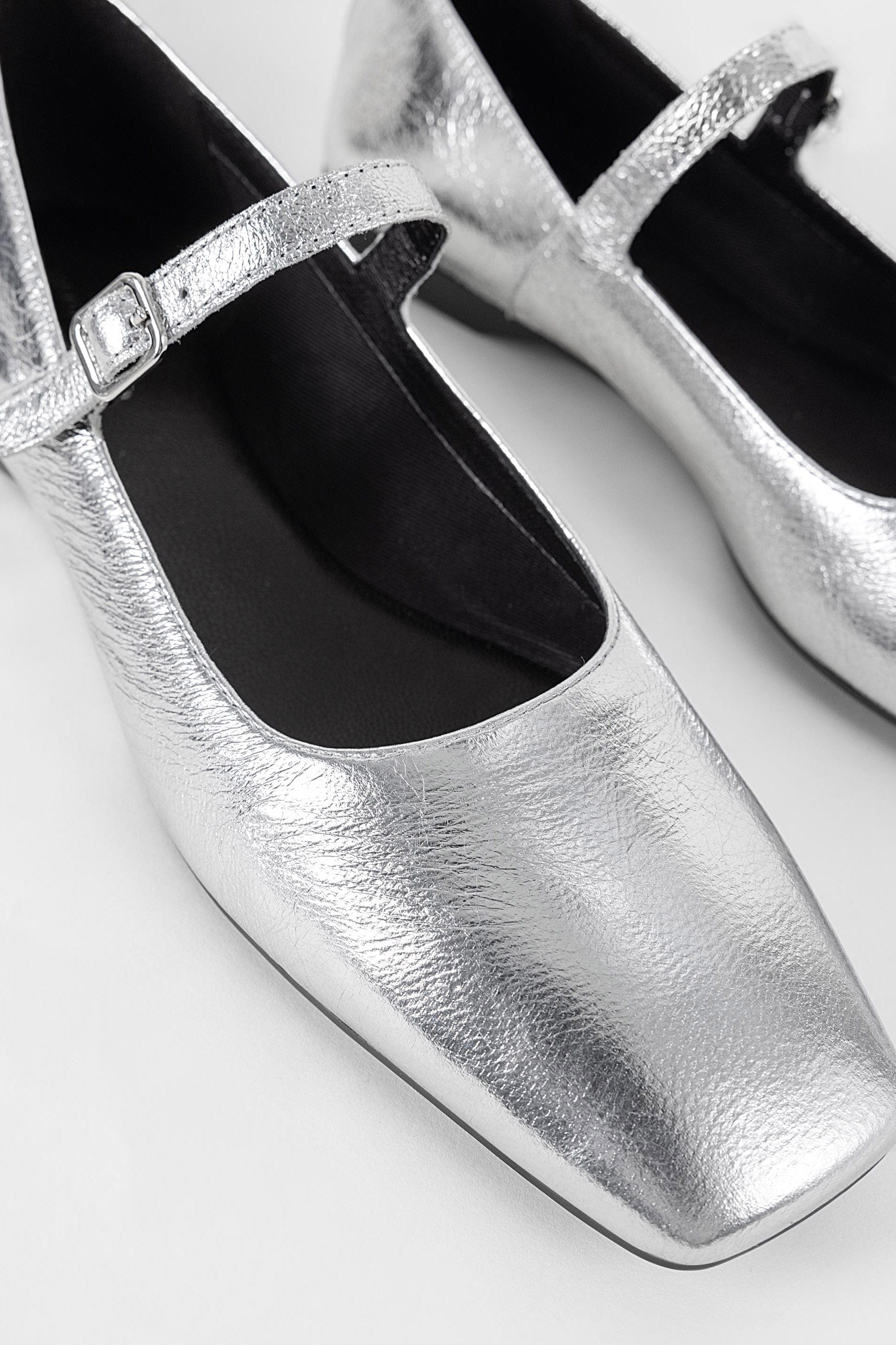 Delia Mary Jane Flat - Silver