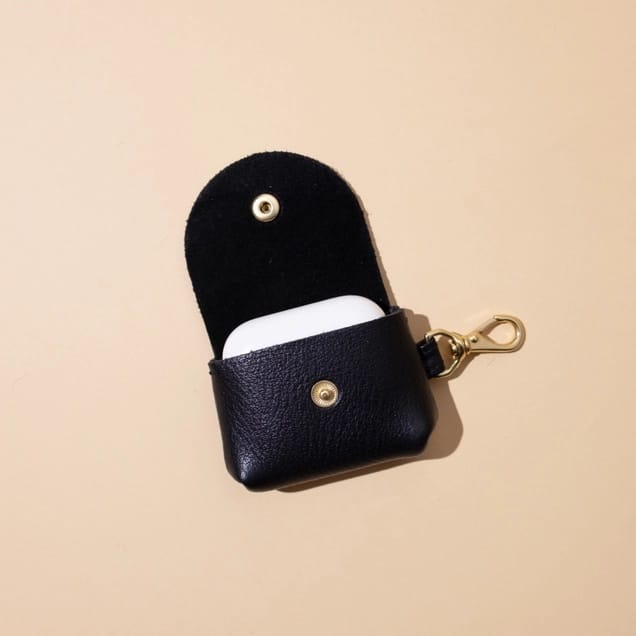 Airpod Case - Black Leather