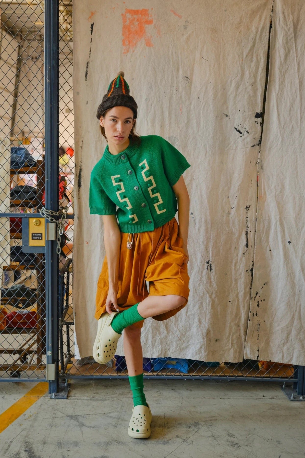 Key Cardigan Tee - Kelly Green