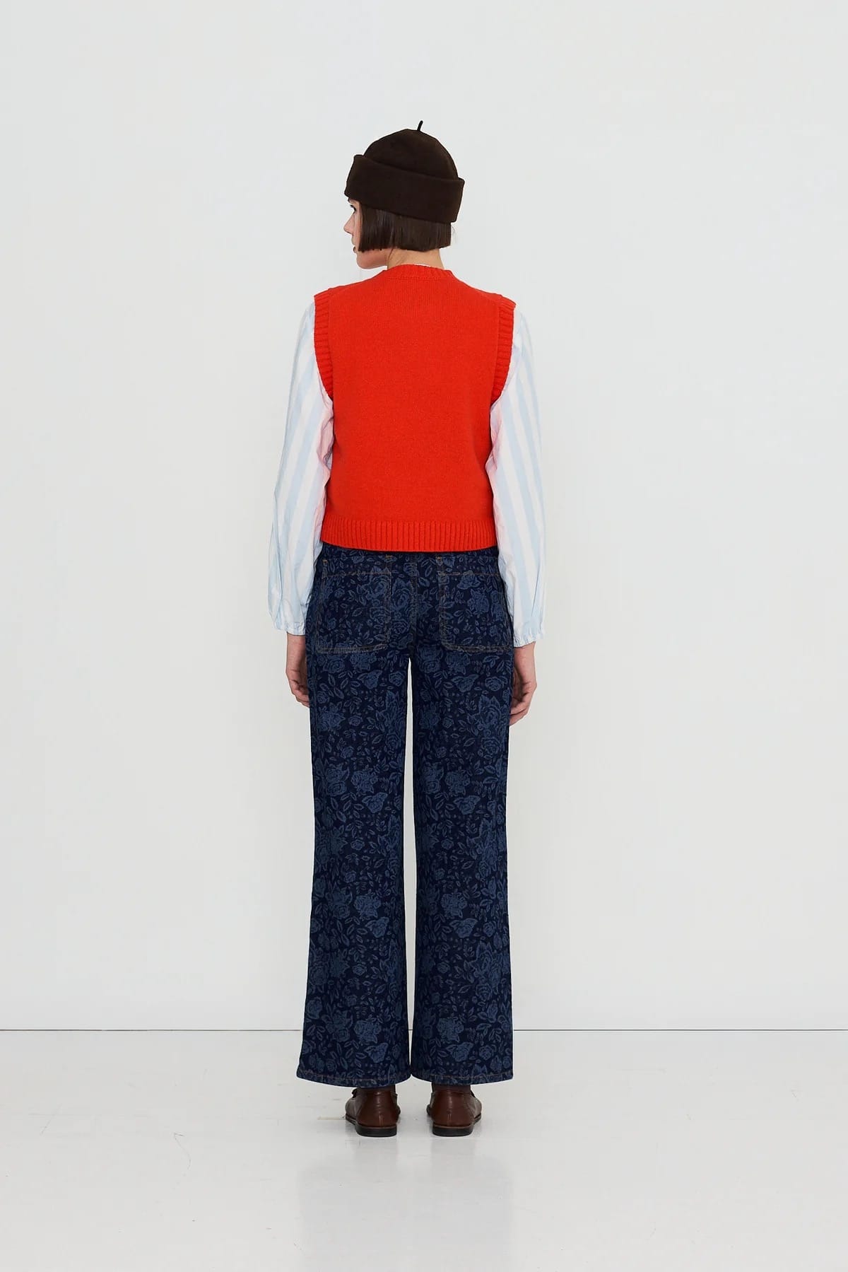 Buttoned Vest - Summer Red