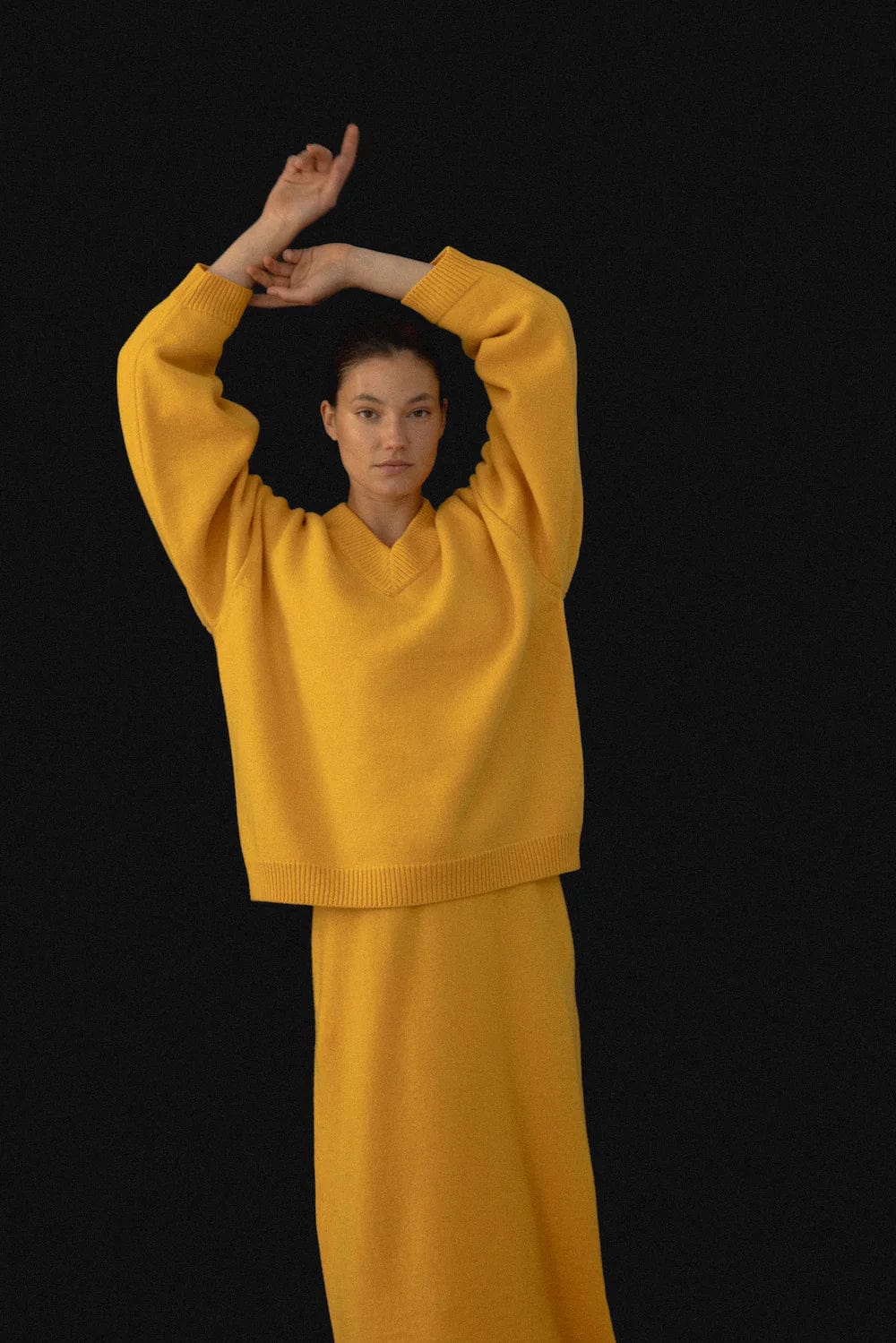 Sloane Vee Pullover - Amber Yellow