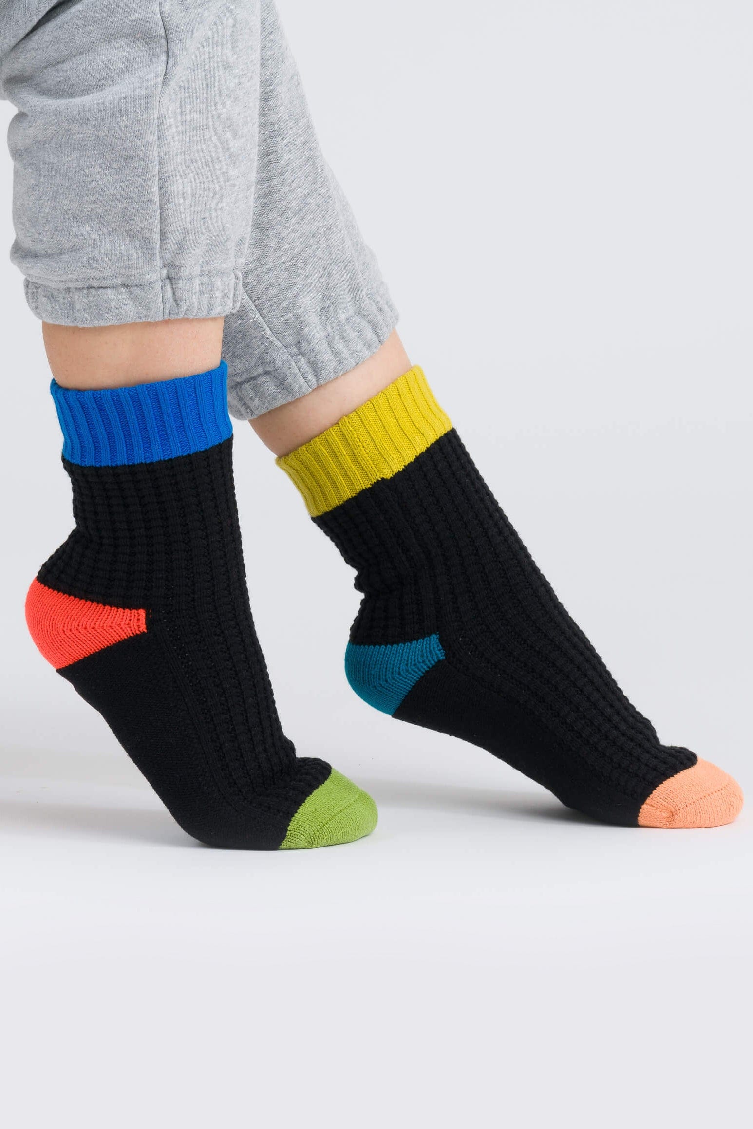 Spot Knit House Socks - Black