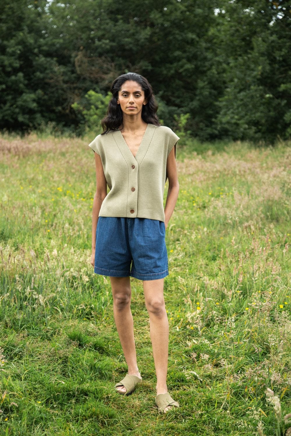 Aila Knit Vest - Taupe