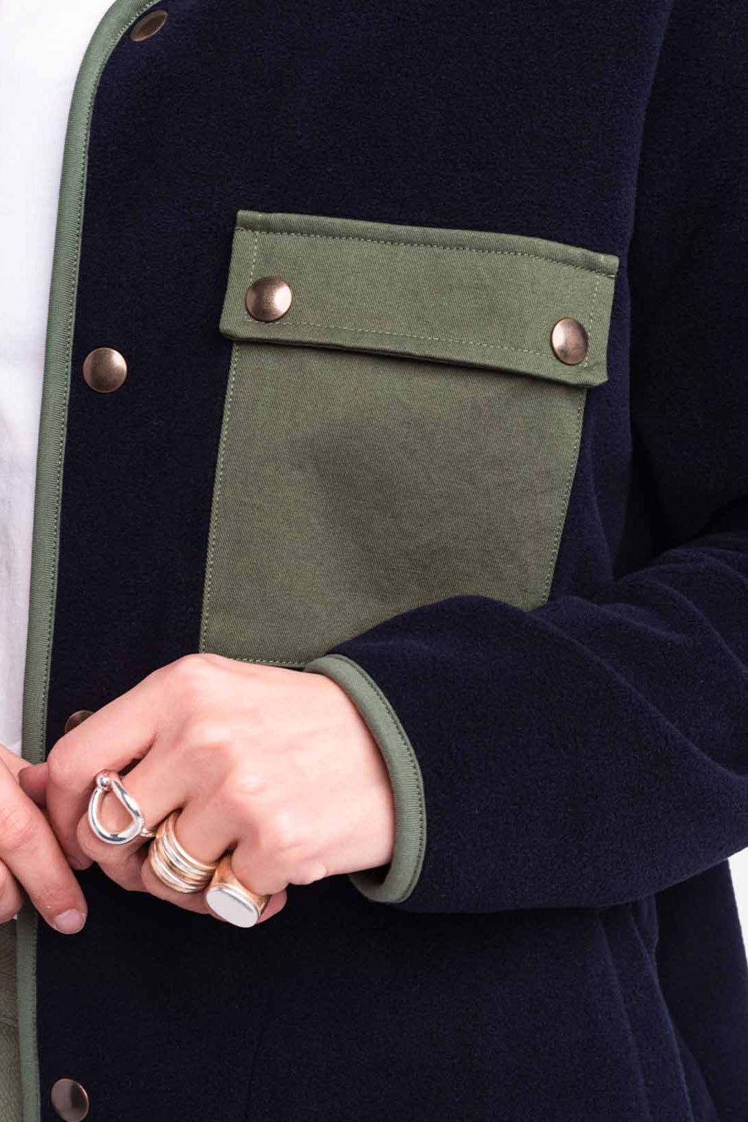 Okina Snap Cardigan - Navy