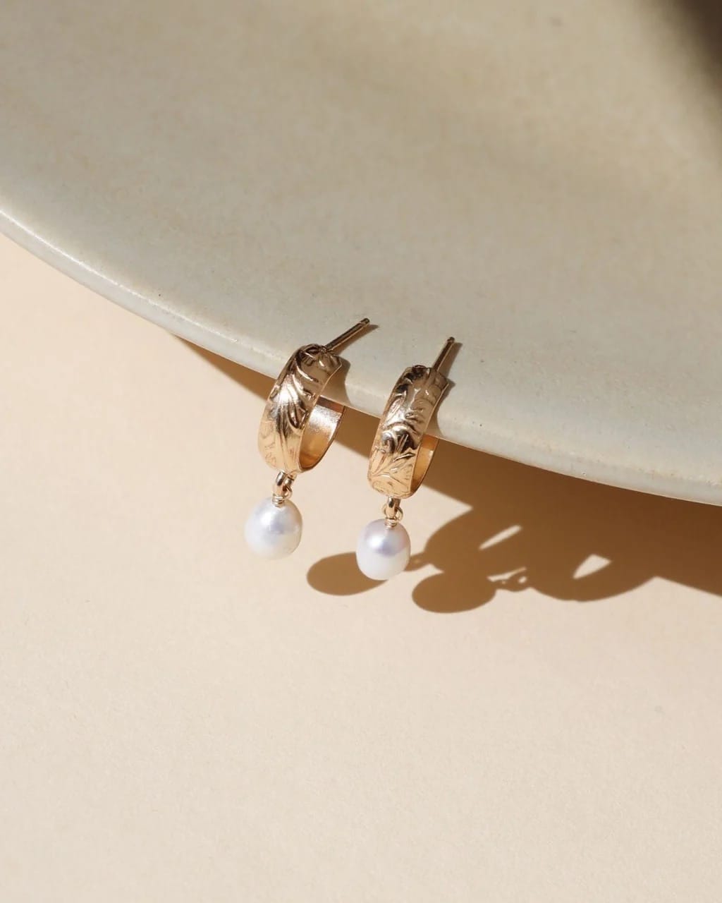 Sophia Pearl Hoop Earrings - 14k Gold Fill