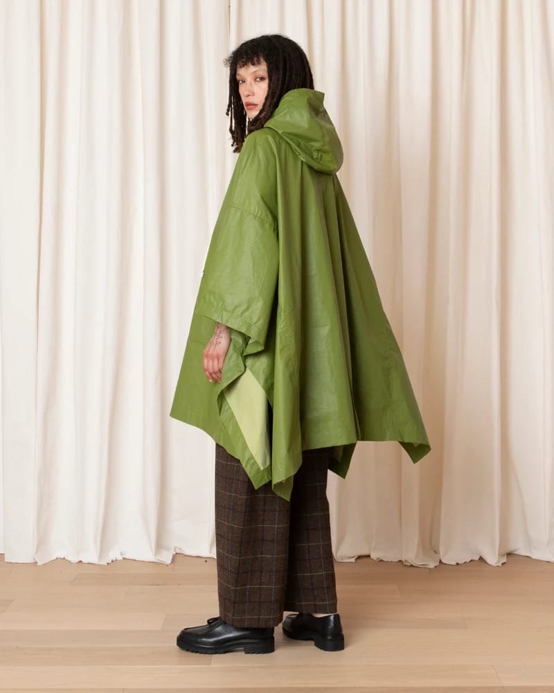 Poncho - Grass Green
