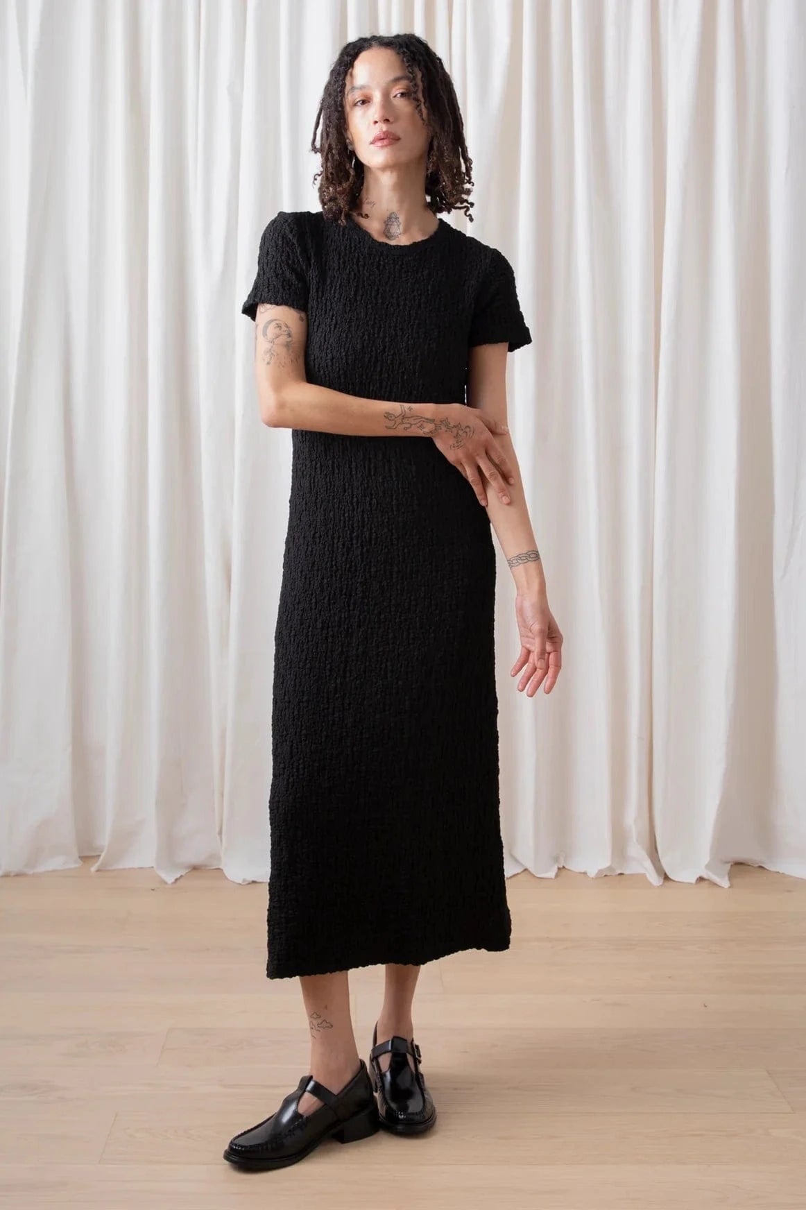 Textured T Shirt Dress - Black