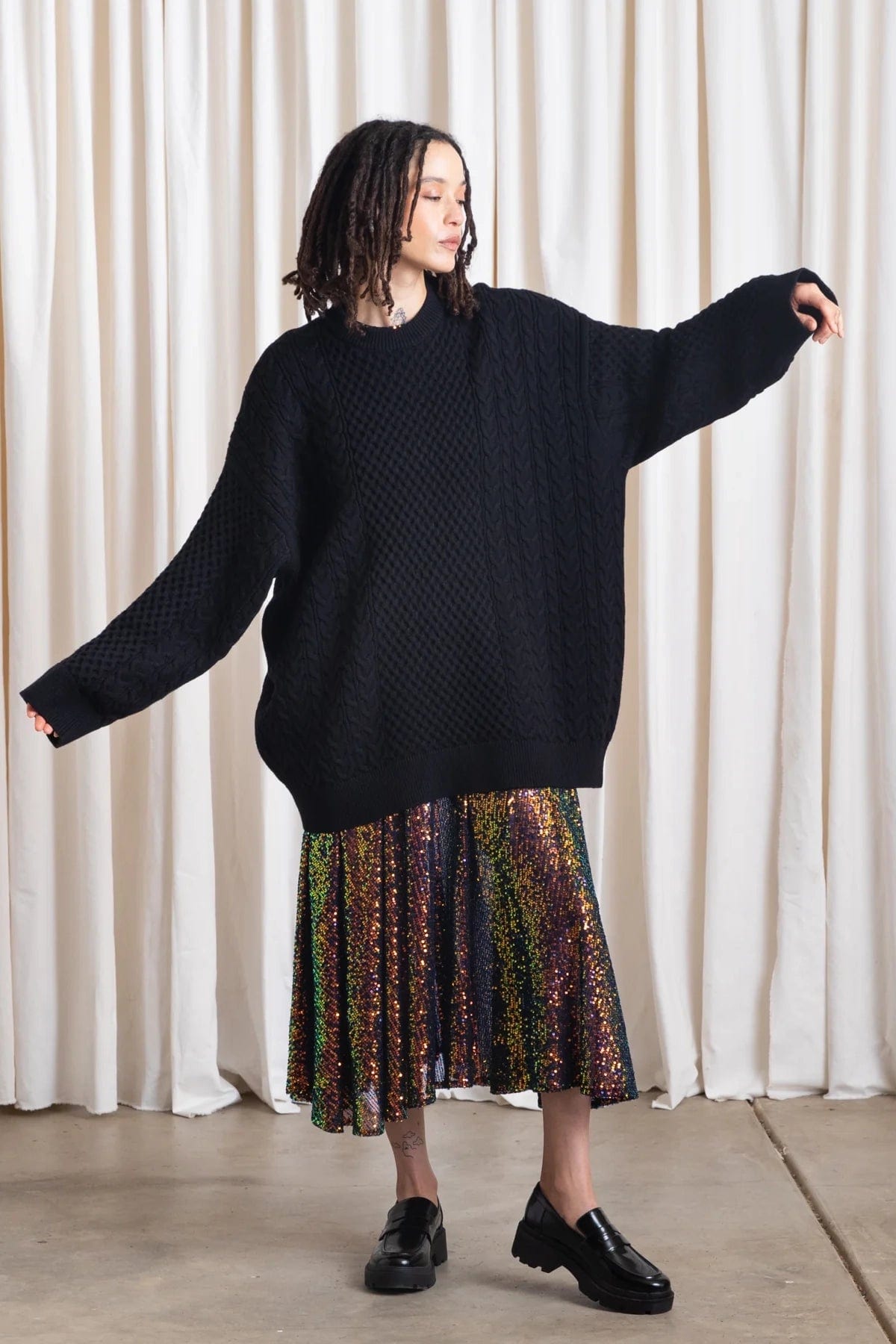 Oversized Cable Knit Sweater - Black