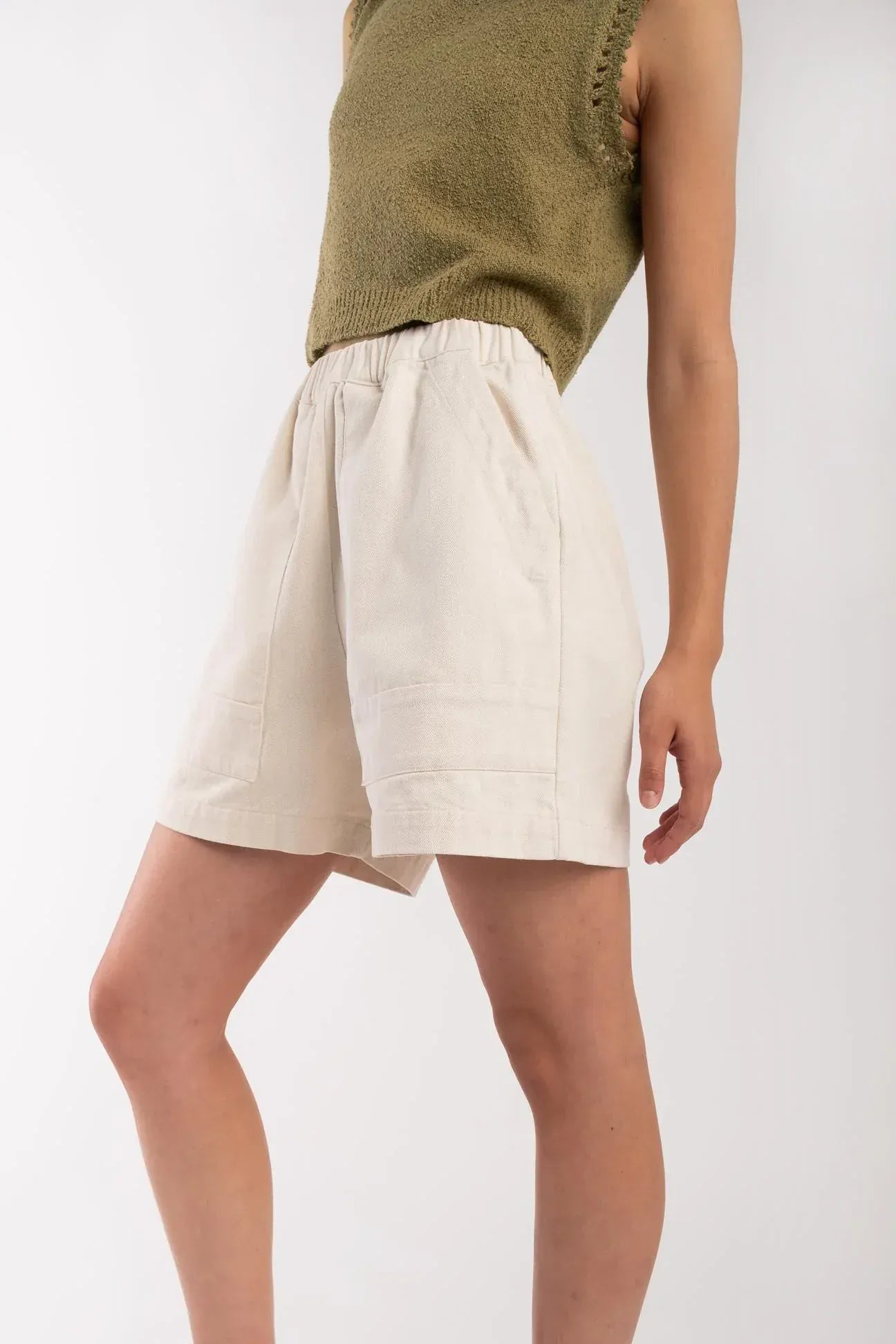 Field Short - Cream