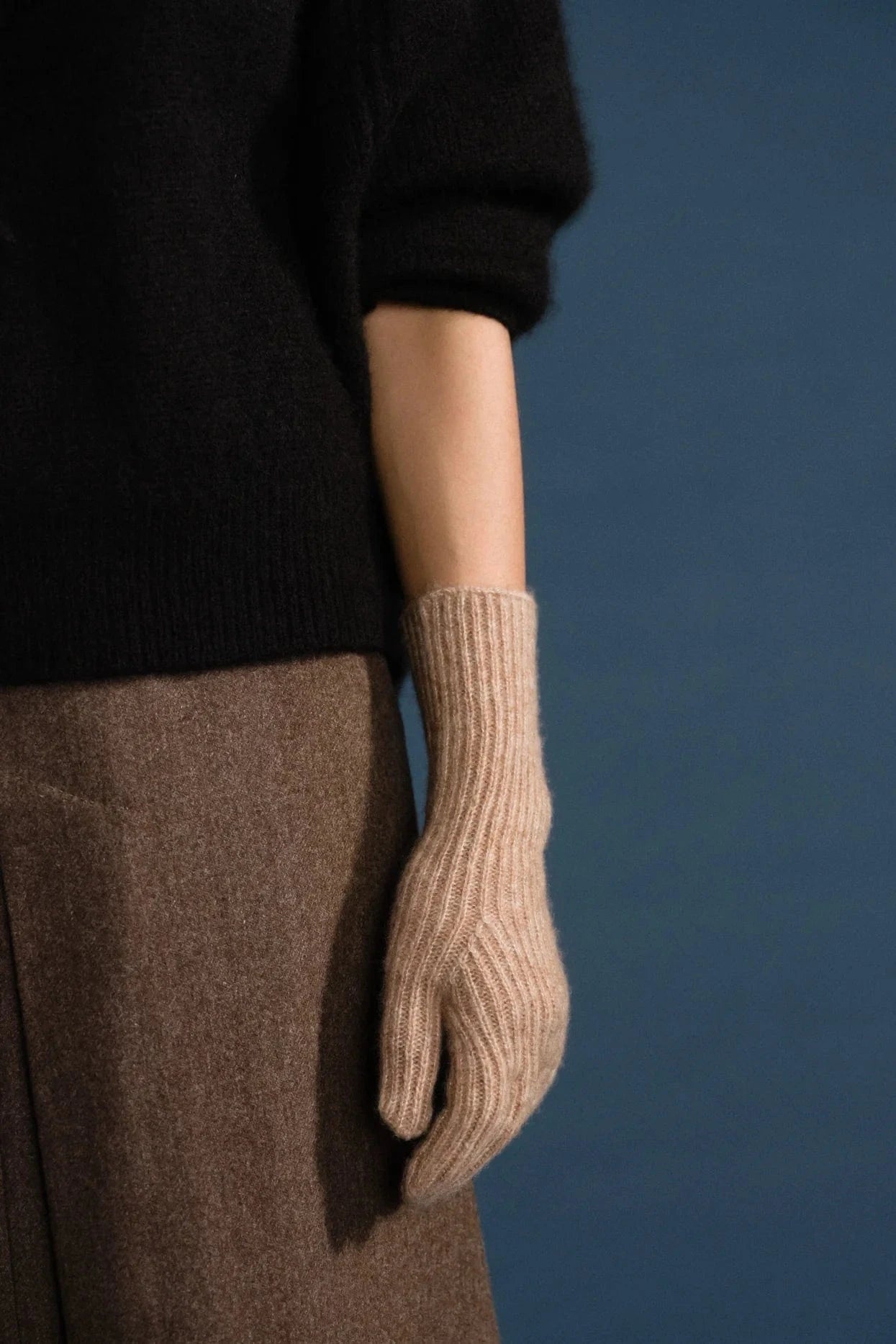 Cashmere Ribbed Gloves - Fawn