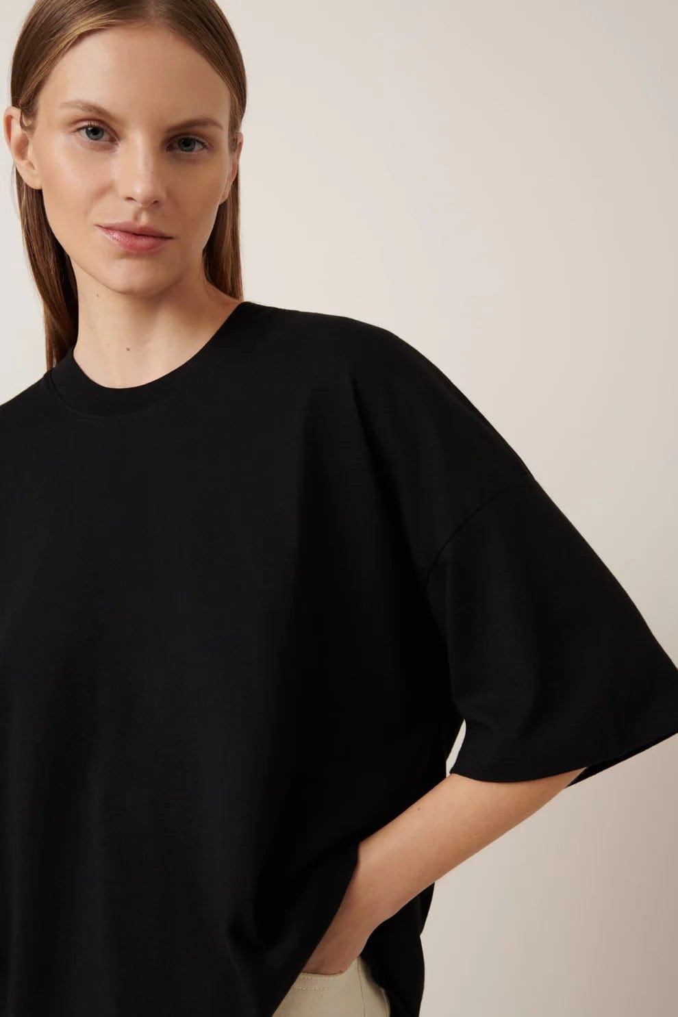 Oversized Boxy Tee - Black