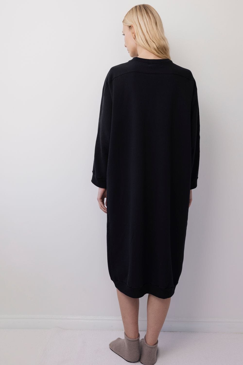 Sweatshirt Dress - Black