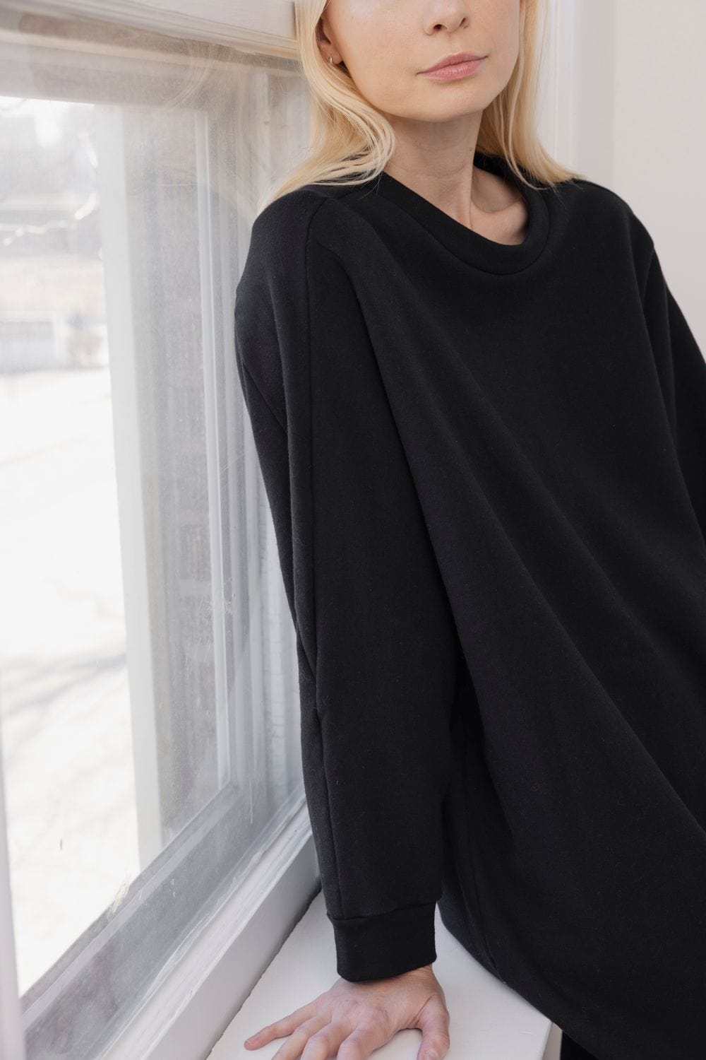 Sweatshirt Dress - Black