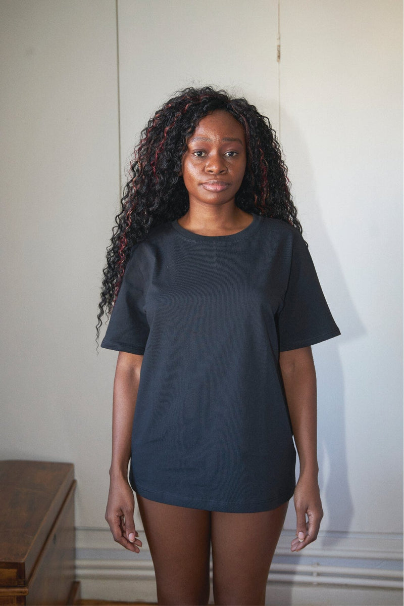 Essential T Shirt - Black