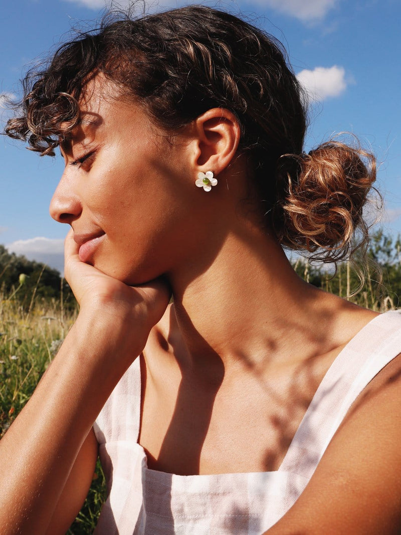 Mini Bloom Studs - White Pearl
