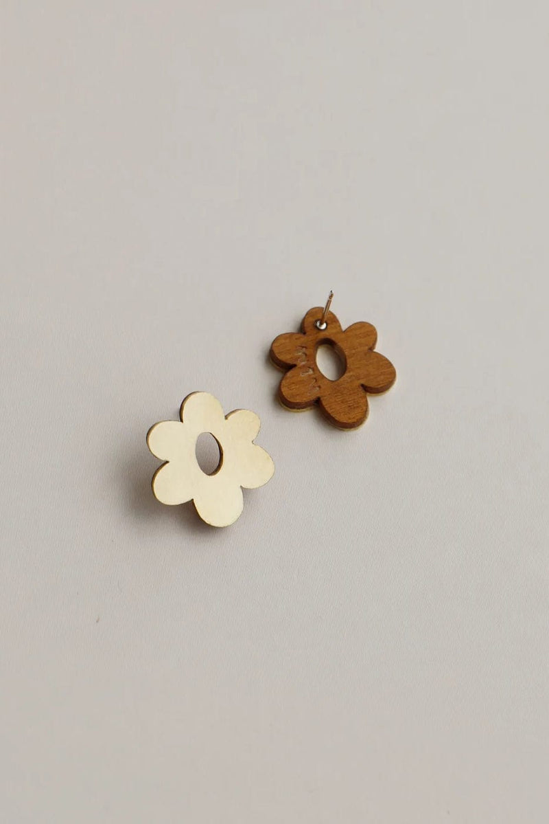 Mini Mia Studs - Brass
